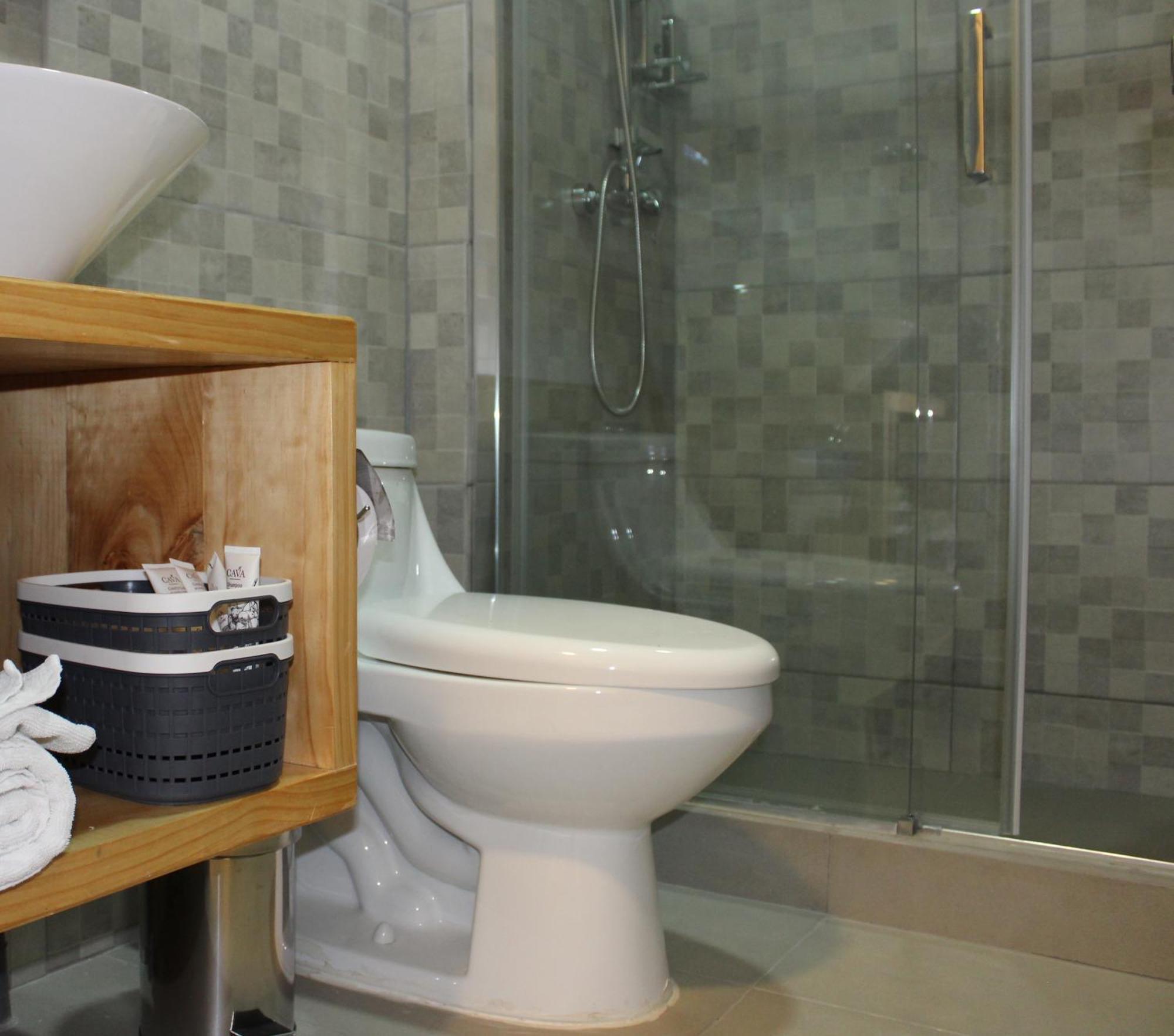 פורטו נטאלס Hostal Alamo Patagonico מראה חיצוני תמונה